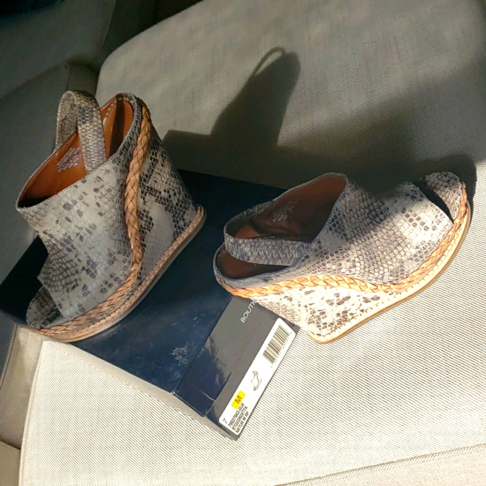 Shoes